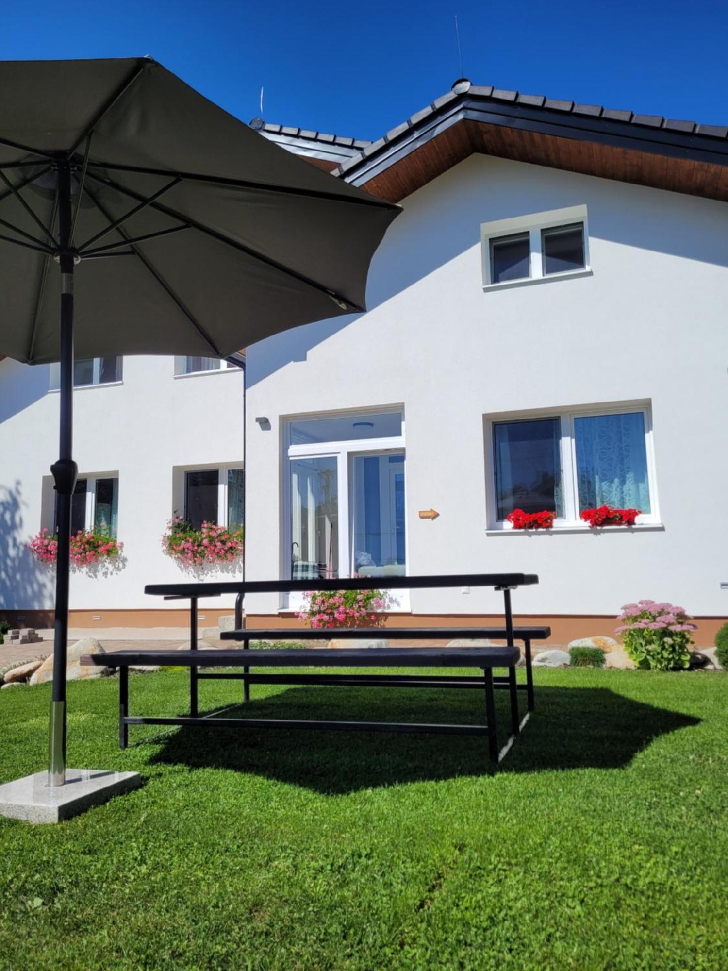 Ziar Apartmany 43 Екстер'єр фото