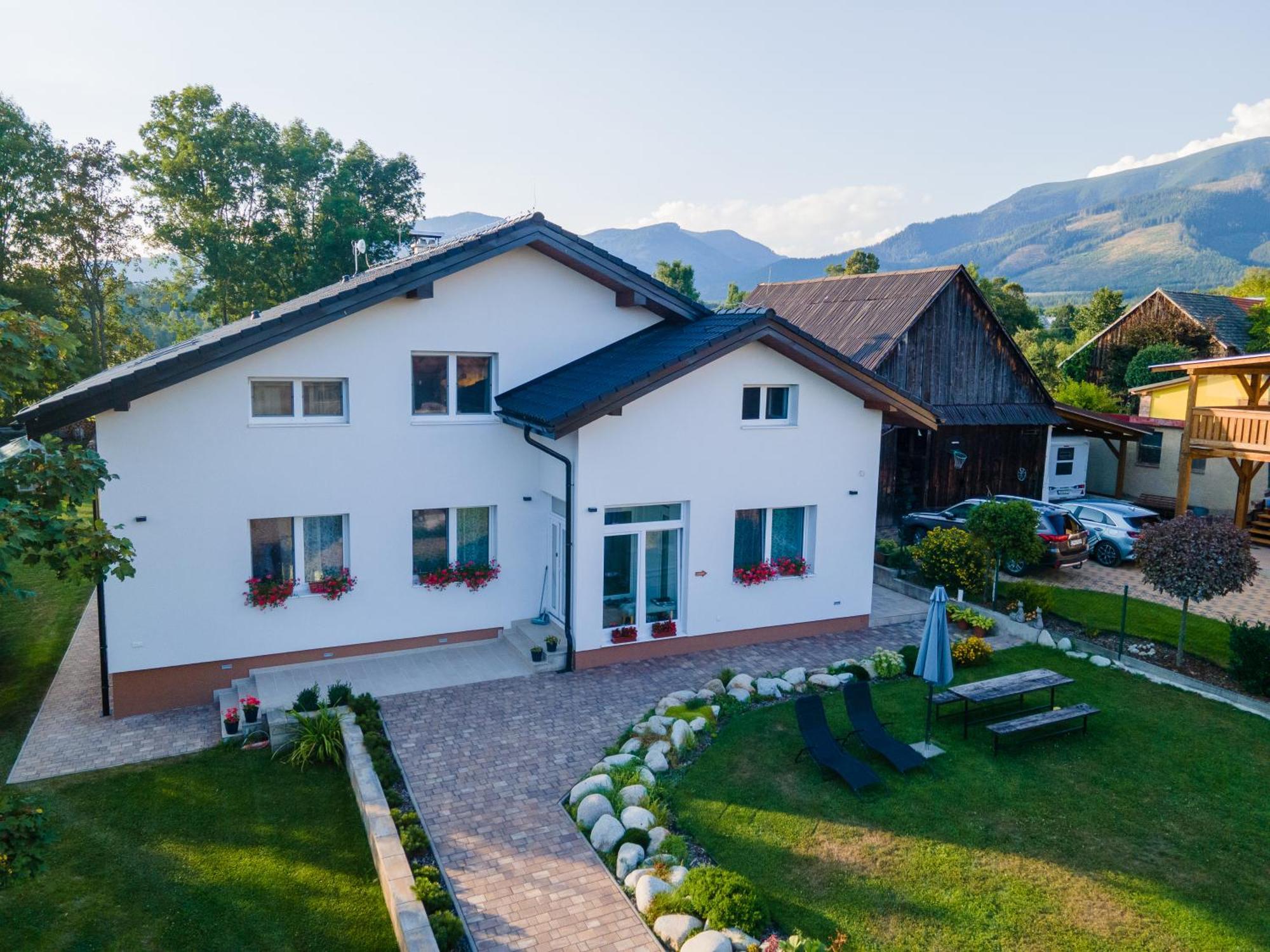 Ziar Apartmany 43 Екстер'єр фото